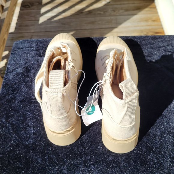 Shoes Universal Thread Cream Teagan Laceup Sneaker Boots Poshmark